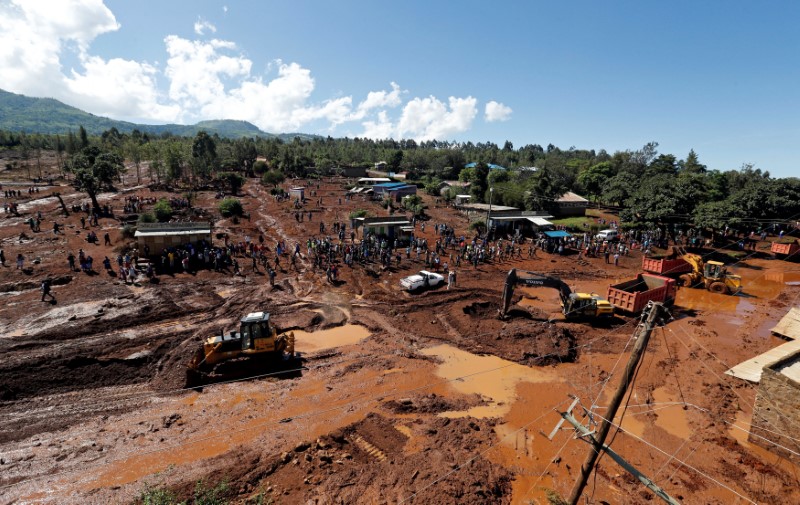 © Reuters. Local atingido por rompimento de represa no Quênia