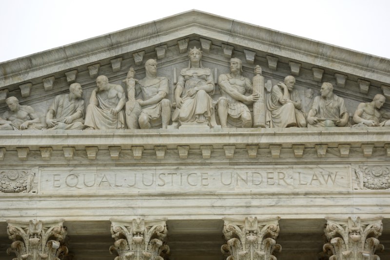 © Reuters. The phrase "Equal Justice Under Law" adorns the west entrance to the U.S. Supreme Court building in Washington