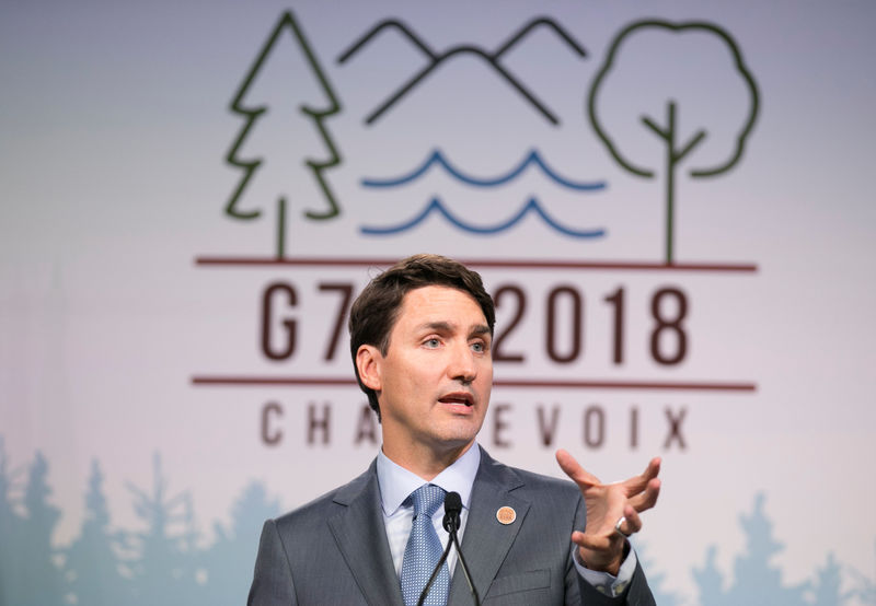 © Reuters. Canada's Prime Minister Justin Trudeau holds a press conference at the G7 Summit in the Charlevoix town of La Malbaie, Quebec