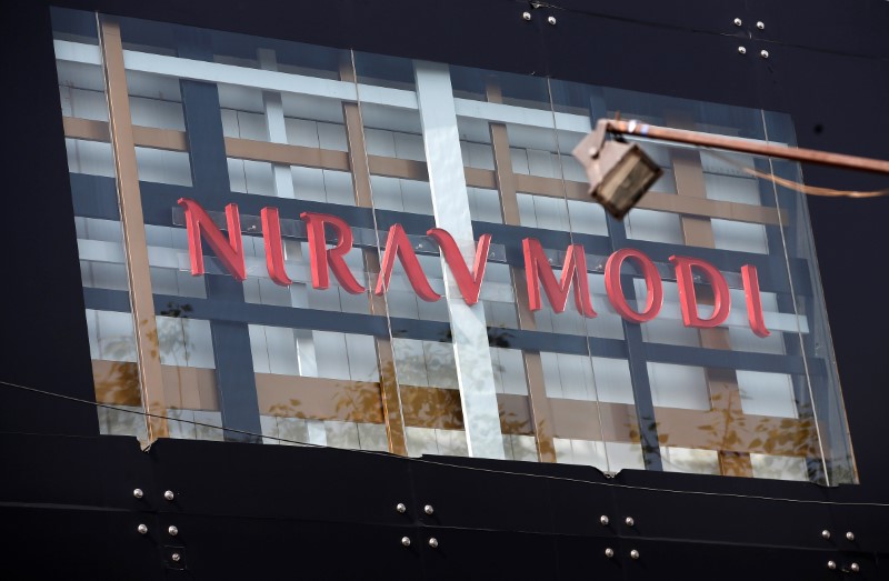 © Reuters. A Nirav Modi showroom is pictured in New Delhi