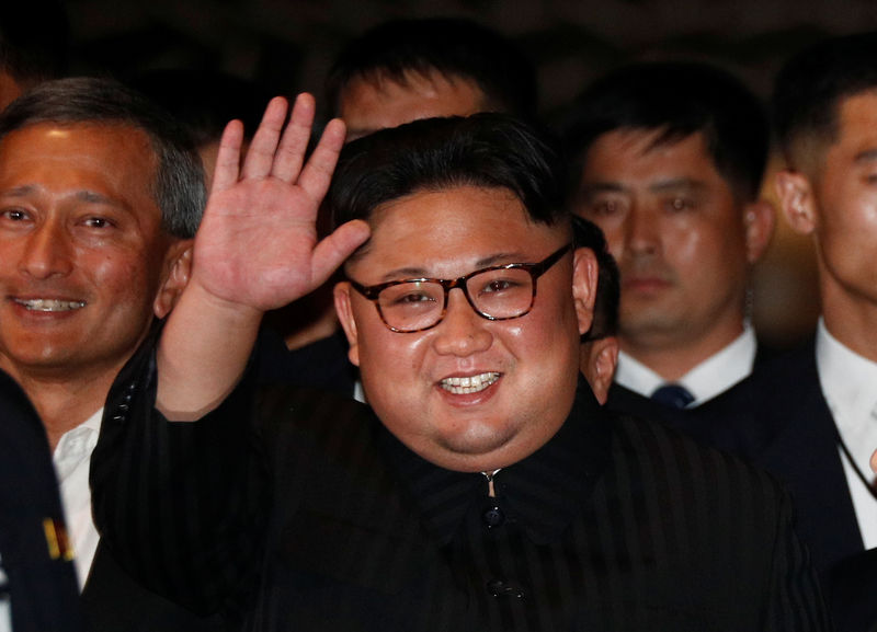 © Reuters. North Korea's leader Kim Jong Un visits The Marina Bay Sands hotel in Singapore