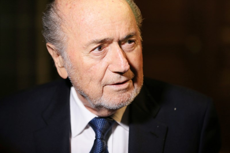 © Reuters. Former FIFA President Sepp Blatter leaves the Court of Arbitration for Sport (CAS) after being heard in the arbitration procedure involving him and FIFA in Lausanne