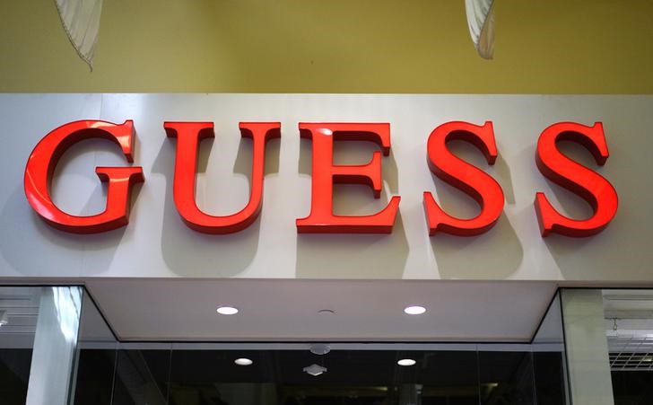 © Reuters. FILE PHOTO: A view of a Guess? logo outside its store in Golden