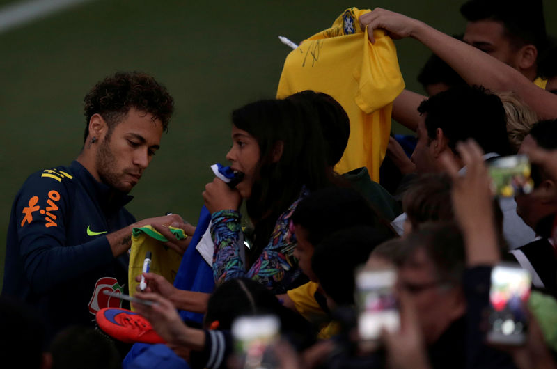 © Reuters. البرازيل مستعدة لتقلبات الطلب على الكهرباء خلال كأس العالم