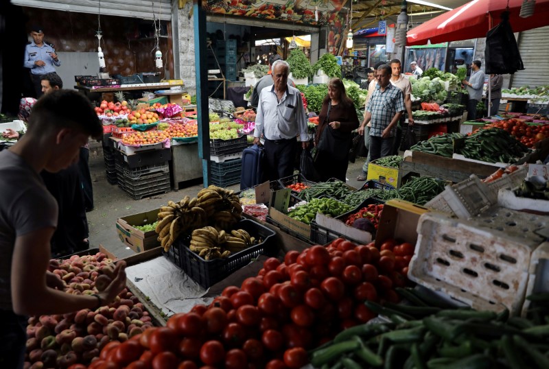 © Reuters. ارتفاع التضخم في الأردن إلى 0.52% في مايو