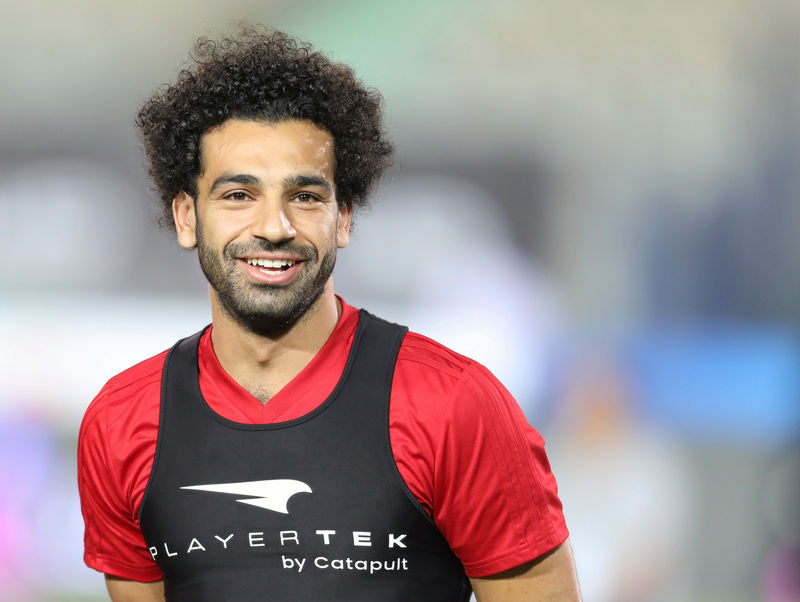 © Reuters. Egipto espera por Salah, mientras los hinchas confían en que juegue ante Uruguay