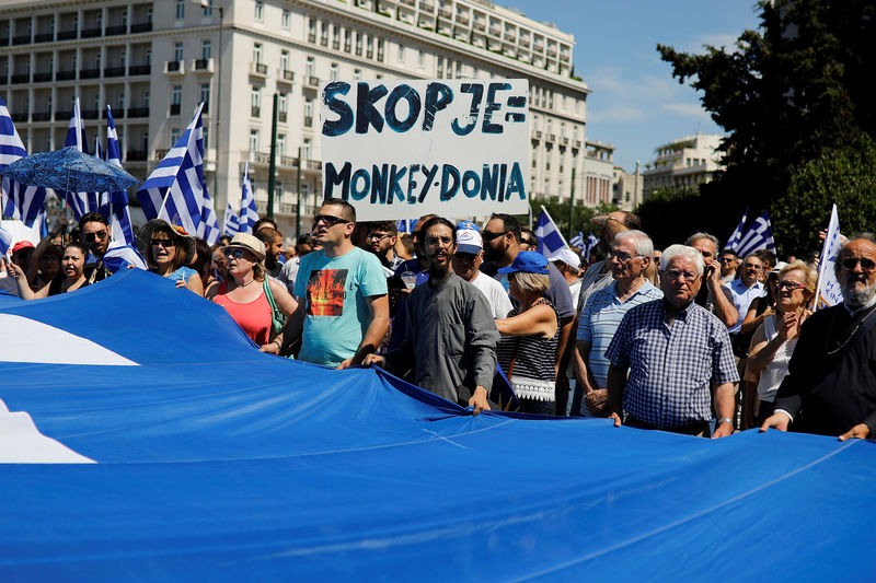 © Reuters. وزارة: اليونان ومقدونيا ستوقعان اتفاقا بشأن تغيير الاسم في 17 يونيو