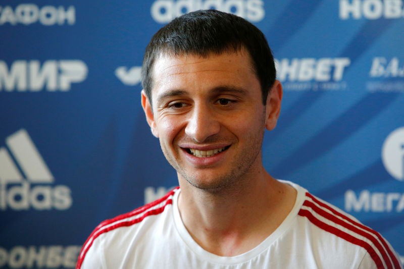 © Reuters. جاجويف لاعب روسيا يتطلع للعودة في الدور الثاني