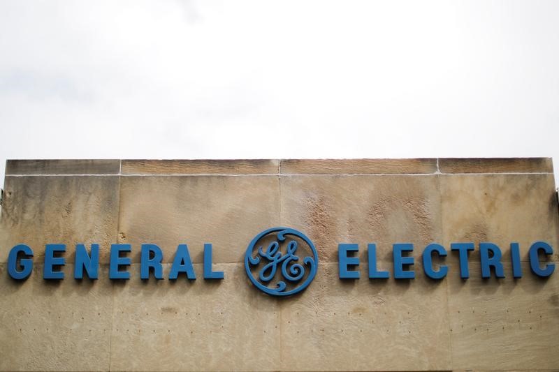 © Reuters. A sign marks a General Electric facility in Medford