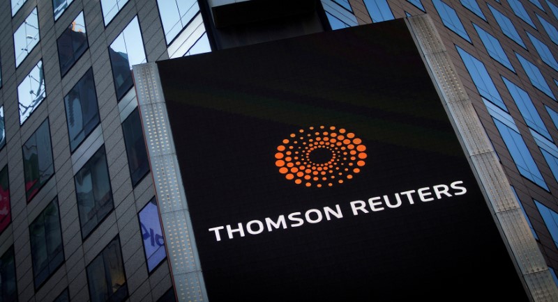 © Reuters. FILE PHOTO: The Thomson Reuters logo seen on the company building in Times Square, New York