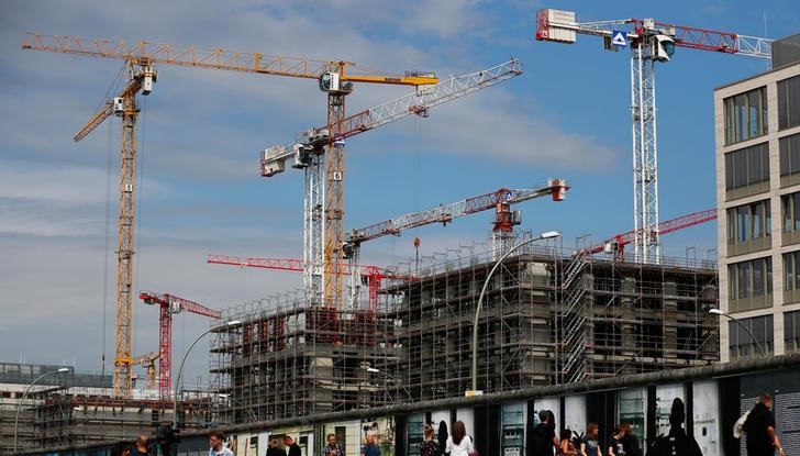 © Reuters. A construction site is pictured in Berlin