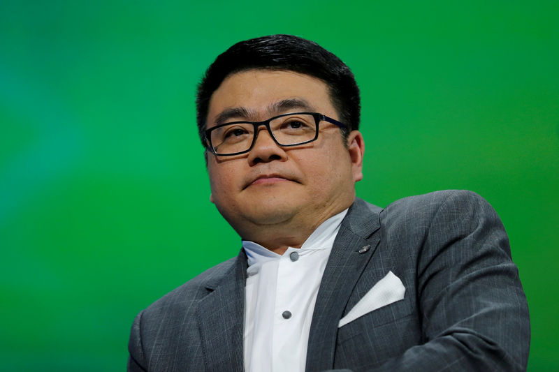 © Reuters. FILE PHOTO: SY Lau, President of Online Media Business and Senior Executive Vice President of Tencent Holdings Ltd., speaks at the Viva Technology event in Paris