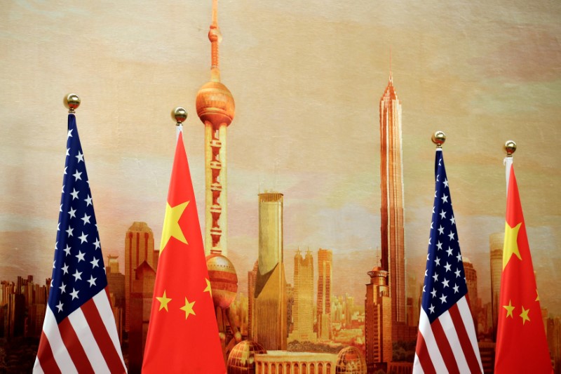 © Reuters. Medios chinos dicen que EEUU sufre "delirios", extendiendo el impacto de la guerra comercial