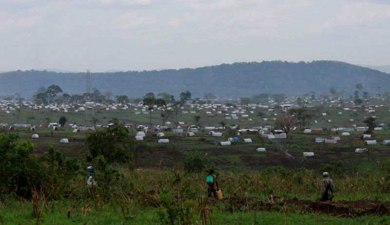 © Reuters. Acampamento de refugiados em Uganda