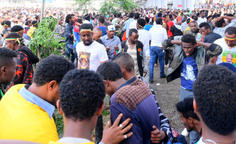 © Reuters. Varios muertos en una explosión durante una manifestación en apoyo al nuevo líder etíope