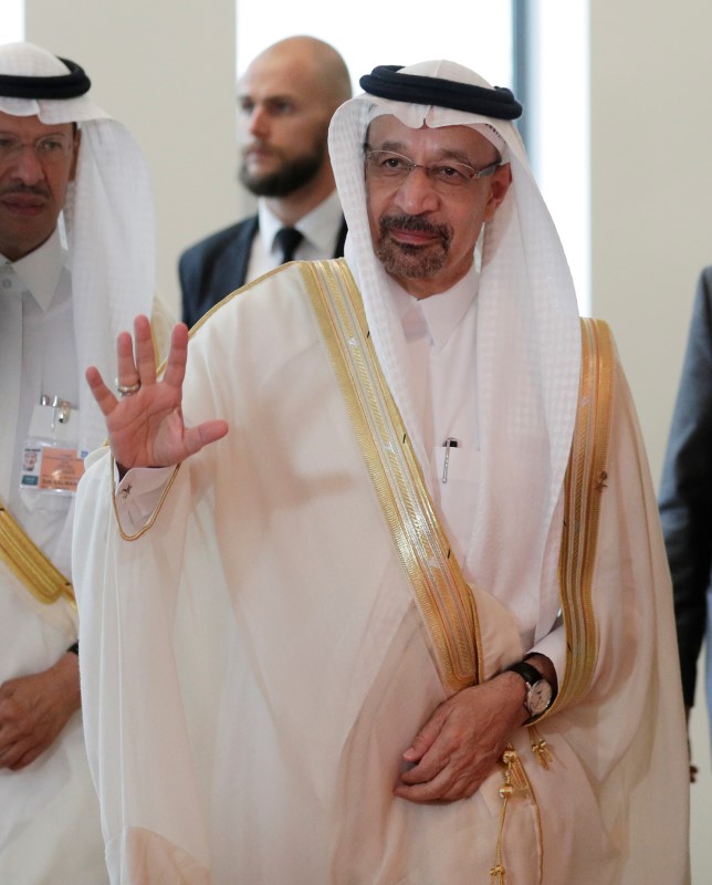 © Reuters. وزير الطاقة السعودي يدعو روسيا للانضمام إلى أوبك كمراقب