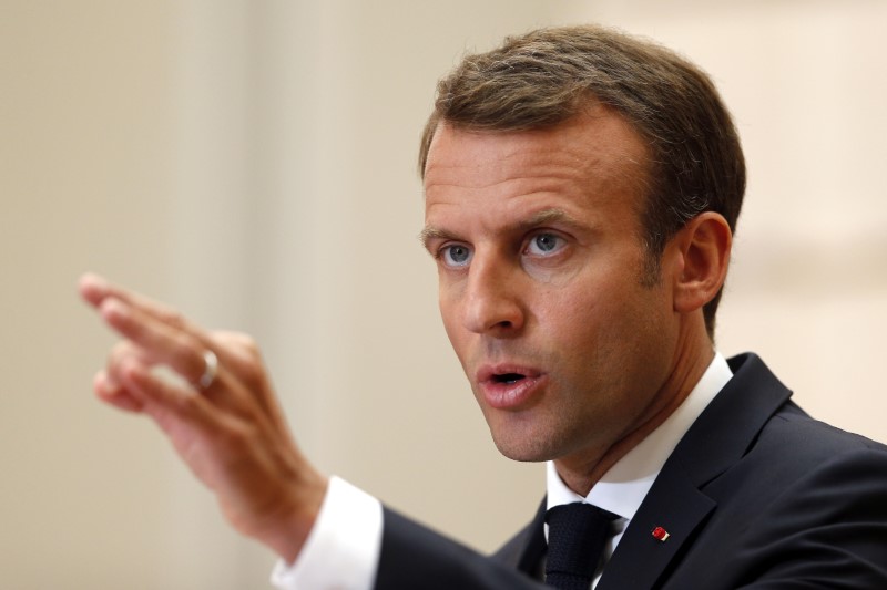 © Reuters. Francia propone multas para los estados de la UE que nieguen asilo a los migrantes