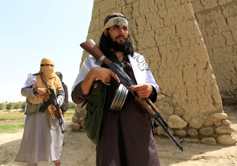 © Reuters. طالبان ترفض دعوات من وجهاء أفغان لتمديد وقف إطلاق النار