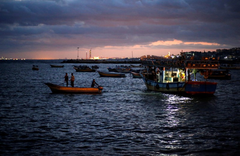 © Reuters. مسؤول قبرصي: إسرائيل تطلب من قبرص دراسة فتح طريق للنقل البحري لغزة