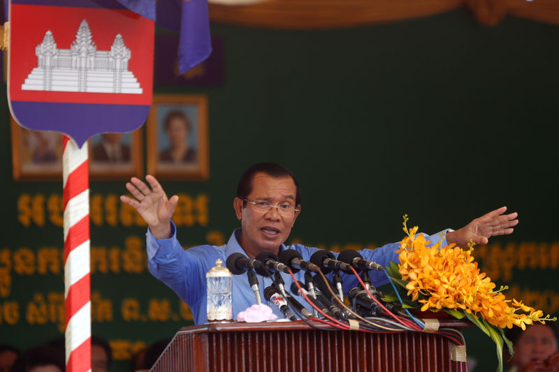 © Reuters. كمبوديا تقول 50 ألف مراقب أجنبي سيشرفون على انتخابات يوليو