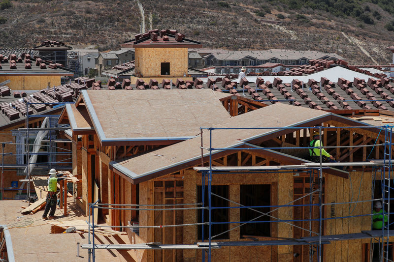 © Reuters. Development and construction continues on a large scale housing project of over 600 homes in Oceanside, California