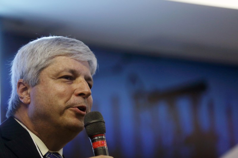 © Reuters. Secretário-executivo do Ministério de Minas e Energia, Márcio Félix, durante conferência no Rio de Janeiro