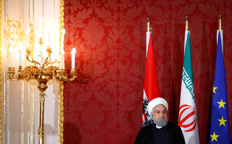 © Reuters. روحاني: طهران ستبقى في الاتفاق النووي إذا بقيت مصالحها مضمونة