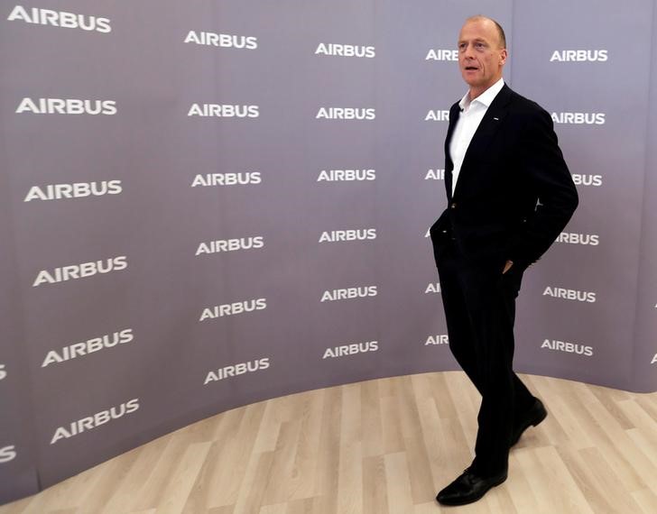 © Reuters. Airbus CEO Tom Enders arrives to attend Airbus annual press conference on the 2017 financial results in Blagnac near Toulouse