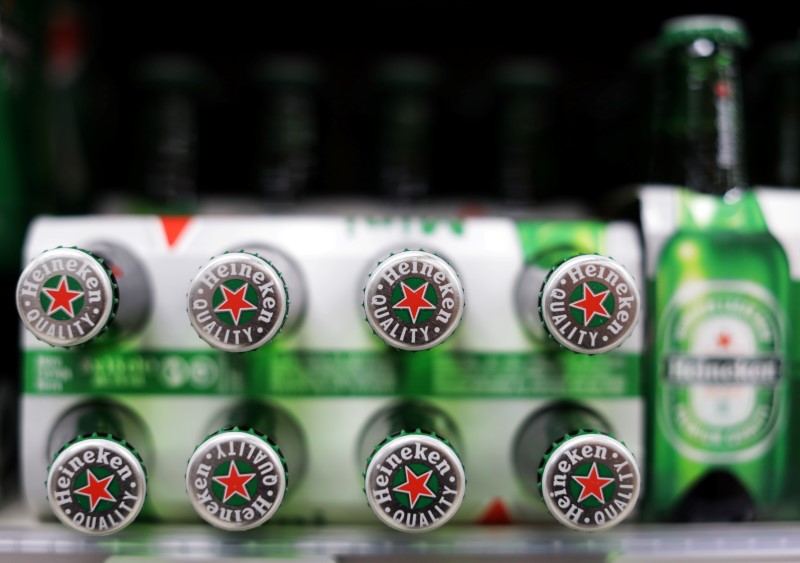 © Reuters. Packs of Heineken beer are displayed for sale in a Casino supermarket in Nice