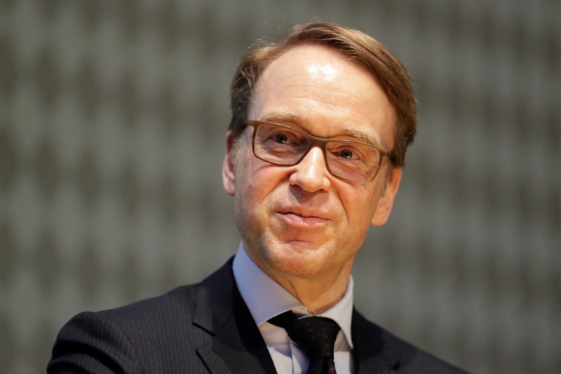 © Reuters. German Bundesbank President Weidmann speaks at an Austrian National Bank event in Vienna