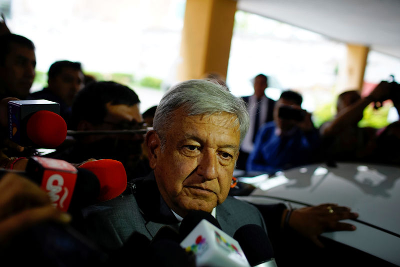 © Reuters. رئيس المكسيك المنتخب يسعى للتوصل لسلام في حرب المخدرات من خلال المفاوضات