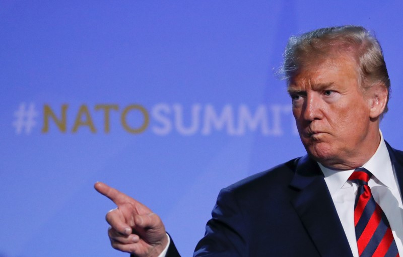 © Reuters. Presidente dos Estados Unidos, Donald Trump, durante coletiva de imprensa após cúpula da Otan em Bruxelas, na Bélgica