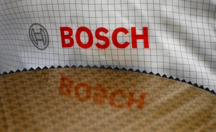 © Reuters. The Bosch logo is reflected in a semiconductor wafer in Reutlingen