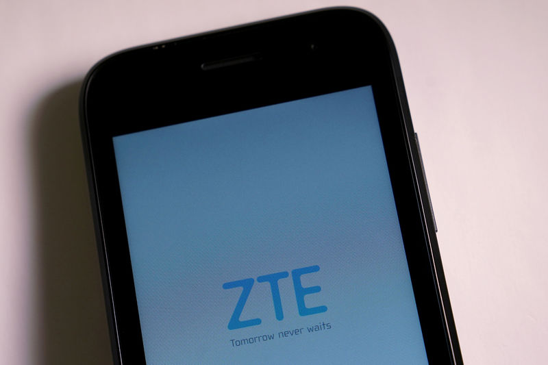 © Reuters. FILE PHOTO: A ZTE smart phone is pictured in this illustration