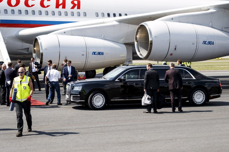 © Reuters. بوتين يصل إلى هلسنكي متأخرا لحضور قمة مع ترامب