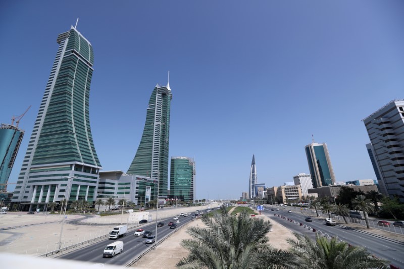 © Reuters. FILE PHOTO: Bahrain Financial Harbour and Bahrain World Trade Center are are seen in diplomatic area in Manama, Bahrian