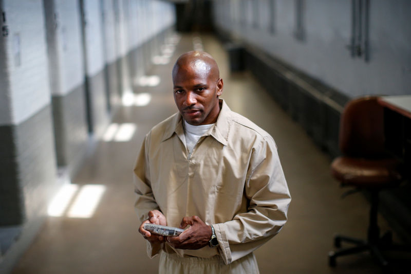 In Us Prisons Tablets Open Window To The Outside World By Reuters 