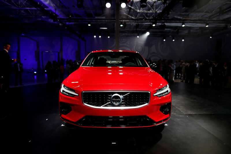 © Reuters. FILE PHOTO: A Volvo S60 is displayed during the inauguration of Volvo Cars first U.S. production plant in Ridgeville