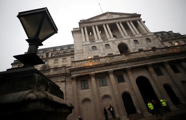 © Reuters. Organismo financiero británico pide a la banca que se prepare para un Brexit duro