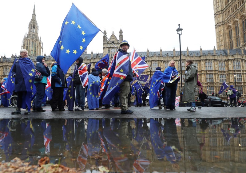 © Reuters. Londres advertirá cada semana a los británicos de un Brexit sin acuerdo