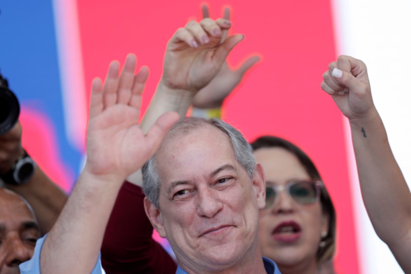 © Reuters. Ciro Gomes reacts during the national convention of the Democratic Labor Party (PDT) where he was formalized as candidate for the Presidency of the Republic, in Brasilia