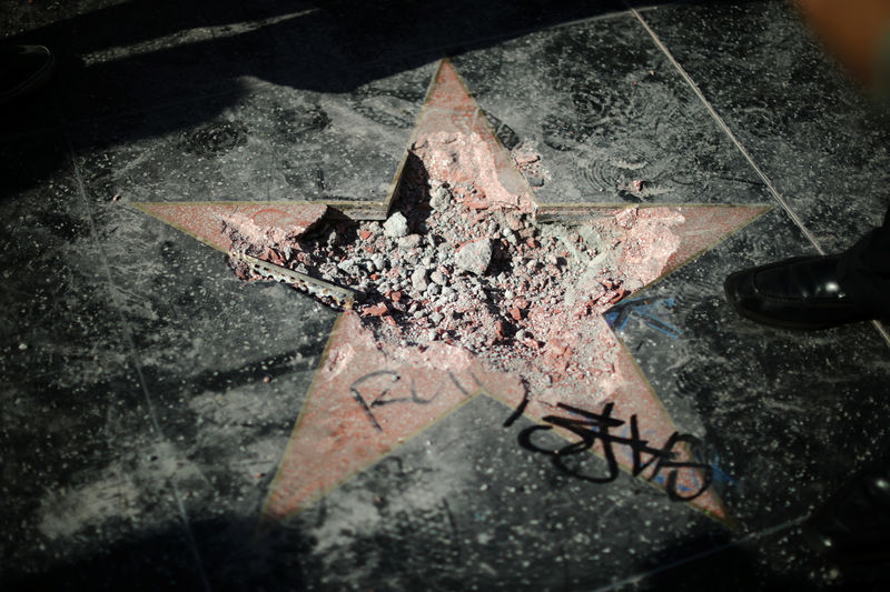 © Reuters. Estrela de Donald Trump na Calçada da Fama é vandalizada em Hollywood