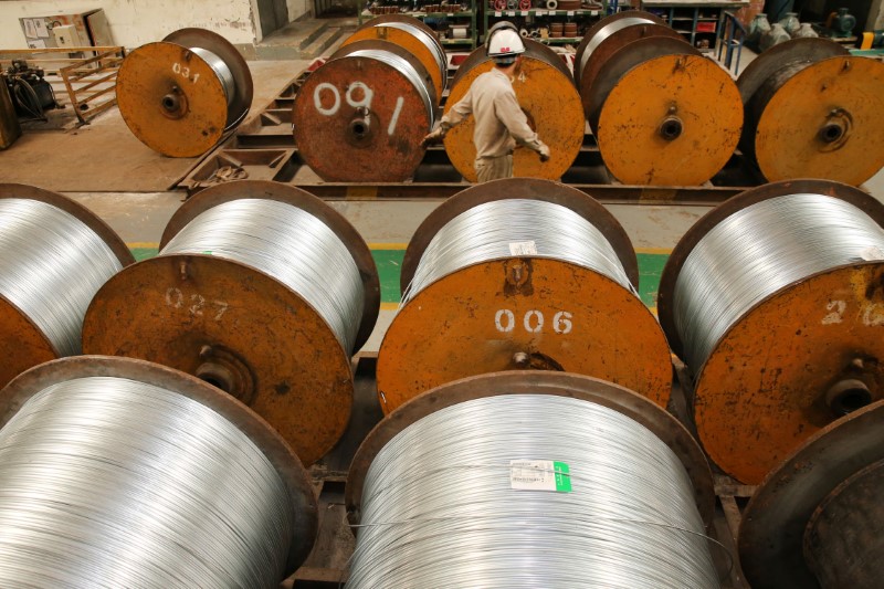 © Reuters. ارتفاع إنتاج الصلب العالمي 5.8% في يونيو