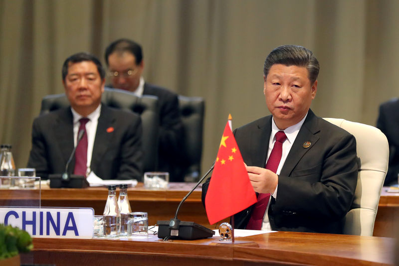 © Reuters. Presidente chinês, Xi Jinping, durante cúpula do Brics em Johanesburgo