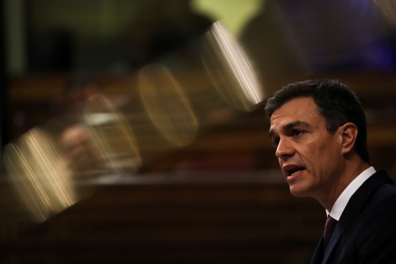 © Reuters. Il premier socialista spagnolo Pedro Sanchez