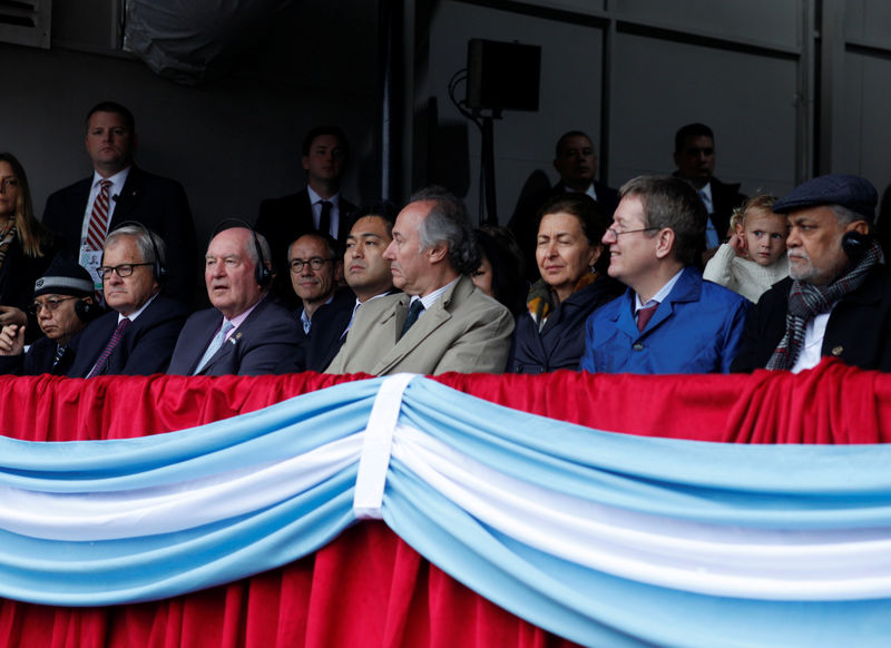 © Reuters. G20 Agriculture Ministers is seen at an visit at the 132th annual Argentine Rural Society's Palermo livestock and agriculture camp exhibition in Buenos Aires