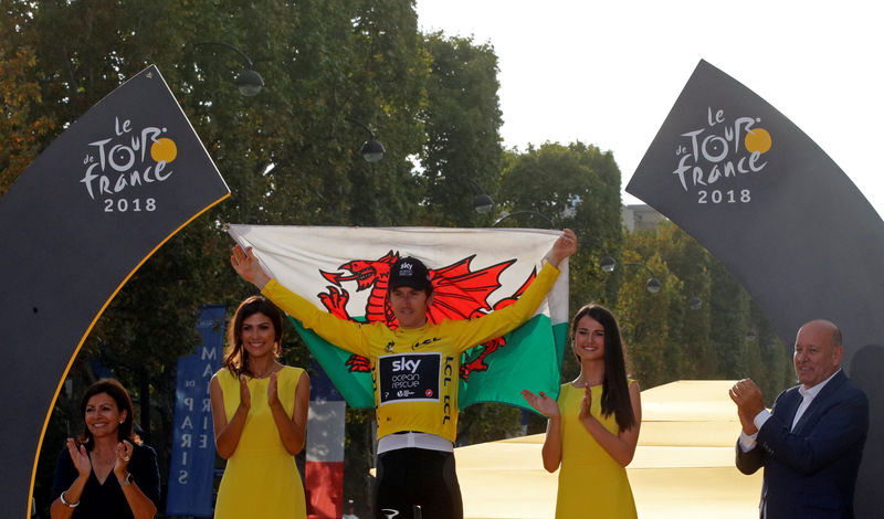 © Reuters. Geraint Thomas gana el Tour de Francia