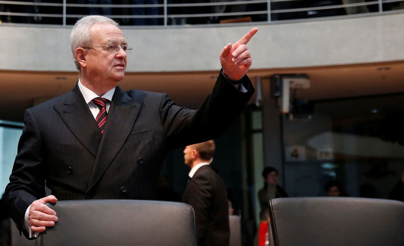 © Reuters. FILE PHOTO: Former Volkswagen CEO Winterkorn arrives to testify at parliamentary committee on the carmaker's emissions scandal in Berlin