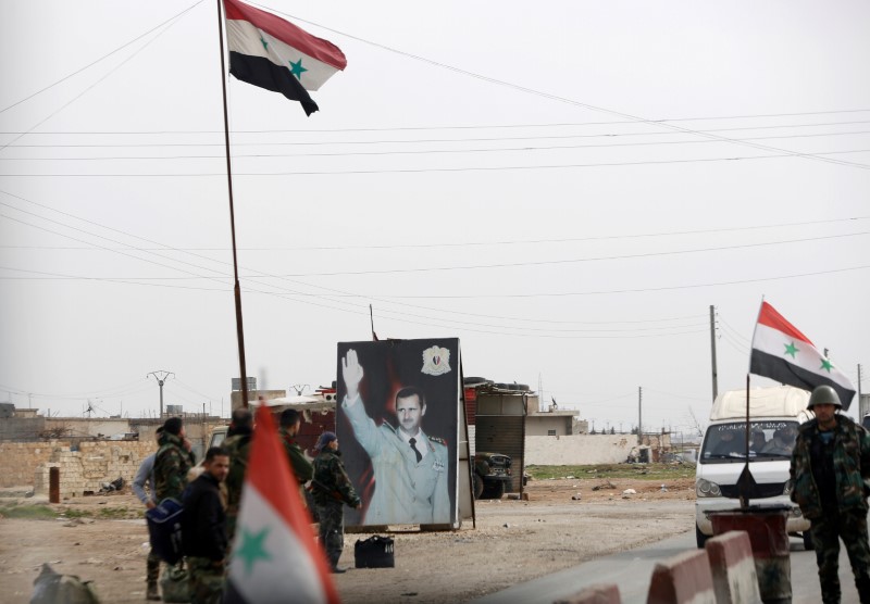 © Reuters. تحليل- مرحلة شائكة في الحرب السورية بانتظار الأسد المنتشي بالانتصارات