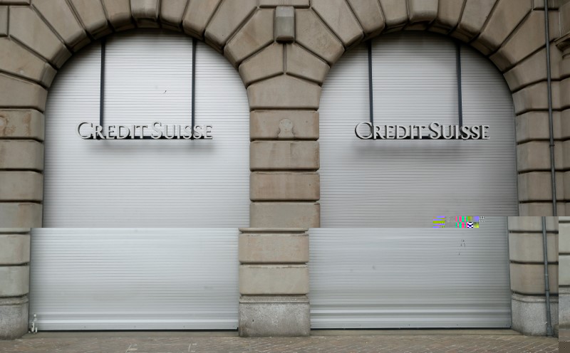 © Reuters. Credit Suisse duplica su beneficio trimestral al dar frutos su reestructuración